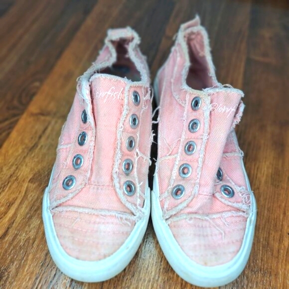 Blowfish Pink Slip-On Sneakers Size 5 - Picture 2 of 5